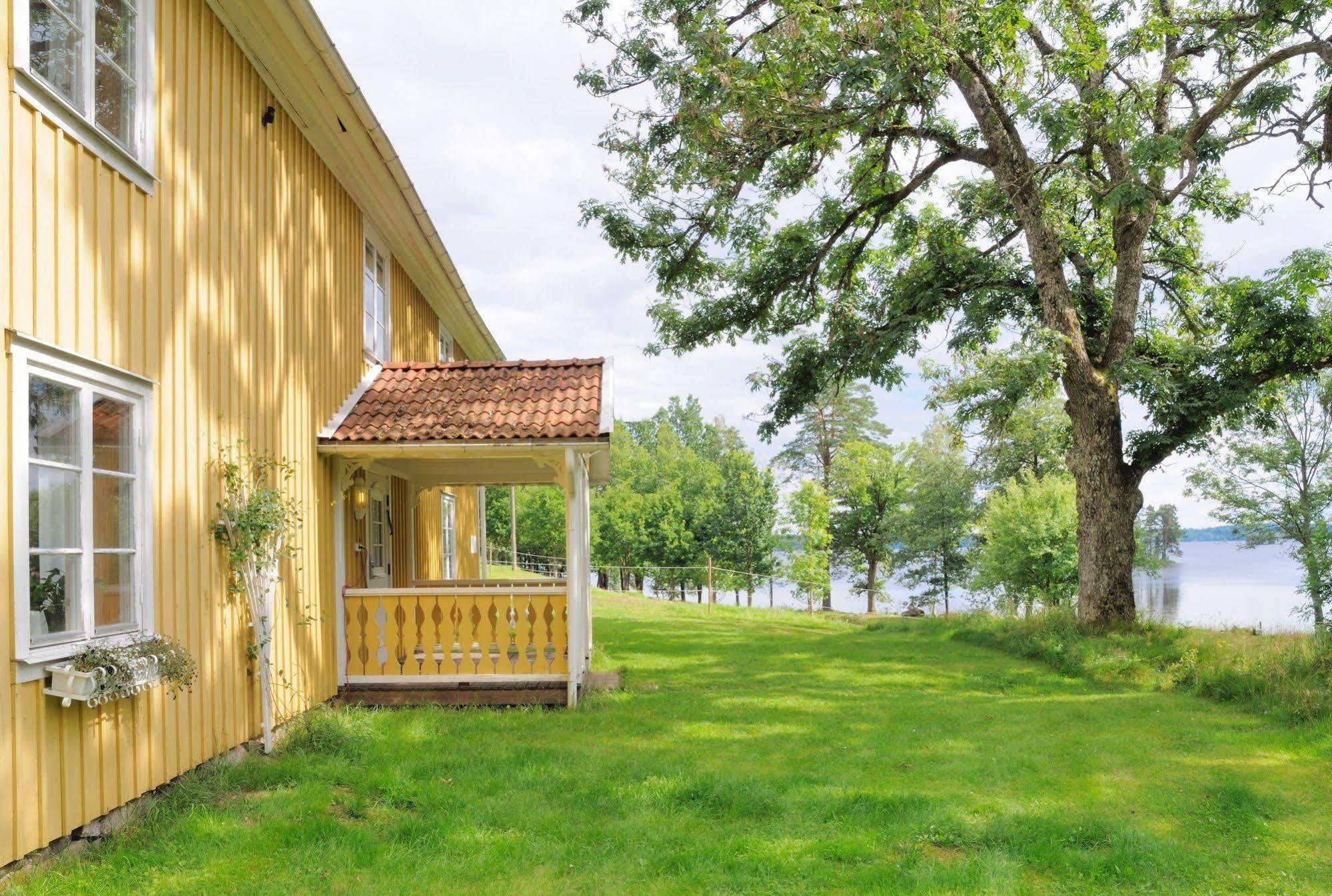 Backa Loge - Semesterparadiset Sjon Fegen Hotel Svanabo Kültér fotó